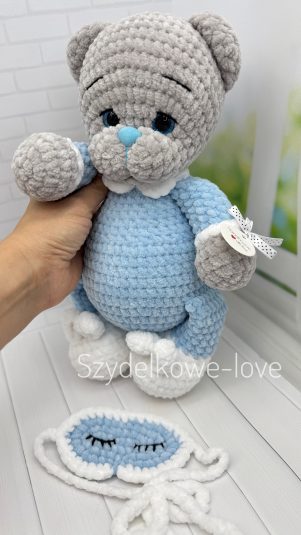 SZYDEŁKOWE LOVE maskotki premium