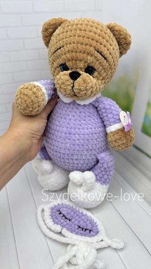 SZYDEŁKOWE LOVE maskotki premium