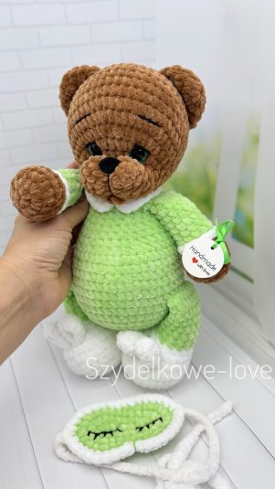 SZYDEŁKOWE LOVE maskotki premium