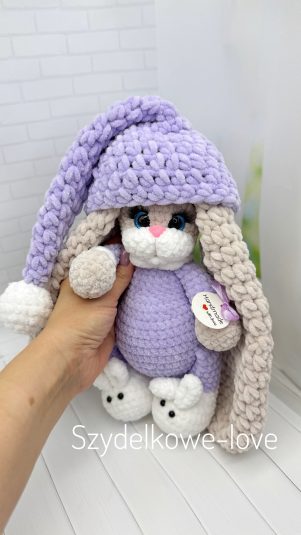 SZYDEŁKOWE LOVE maskotki premium