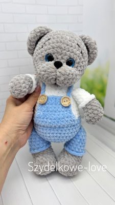 SZYDEŁKOWE LOVE maskotki premium Ręcznie robione pluszaki maskotki na szydełku premium handmade mascots Szydełkowe Love to zabawki maskotki z hipoalergicznej włóczki To w 100 rękodzieło