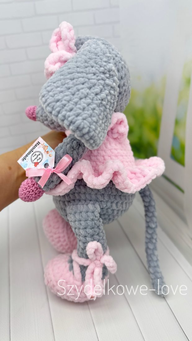 SZYDEŁKOWE LOVE maskotki premium Myszka wykonana szydełkiem SZYDEŁKOWE LOVE maskotki premium