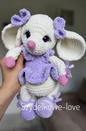SZYDEŁKOWE LOVE maskotki premium