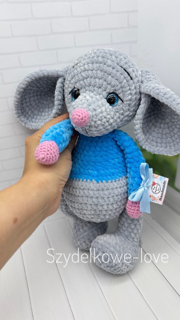 SZYDEŁKOWE LOVE maskotki premium Myszka wykonana szydełkiem SZYDEŁKOWE LOVE maskotki premium