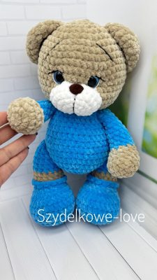 SZYDEŁKOWE LOVE maskotki premium Ręcznie robione pluszaki maskotki na szydełku premium handmade mascots Szydełkowe Love to zabawki maskotki z hipoalergicznej włóczki To w 100 rękodzieło