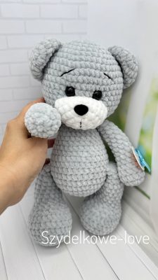 SZYDEŁKOWE LOVE maskotki premium Ręcznie robione pluszaki maskotki na szydełku premium handmade mascots Szydełkowe Love to zabawki maskotki z hipoalergicznej włóczki To w 100 rękodzieło