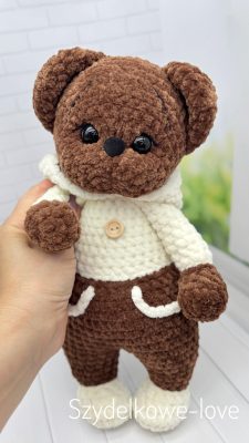 SZYDEŁKOWE LOVE maskotki premium Ręcznie robione pluszaki maskotki na szydełku premium handmade mascots Szydełkowe Love to zabawki maskotki z hipoalergicznej włóczki To w 100 rękodzieło